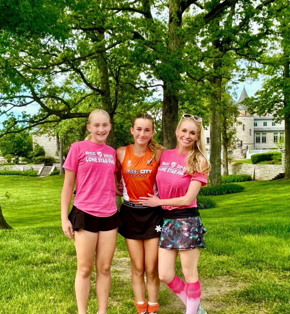 mom and two daughters