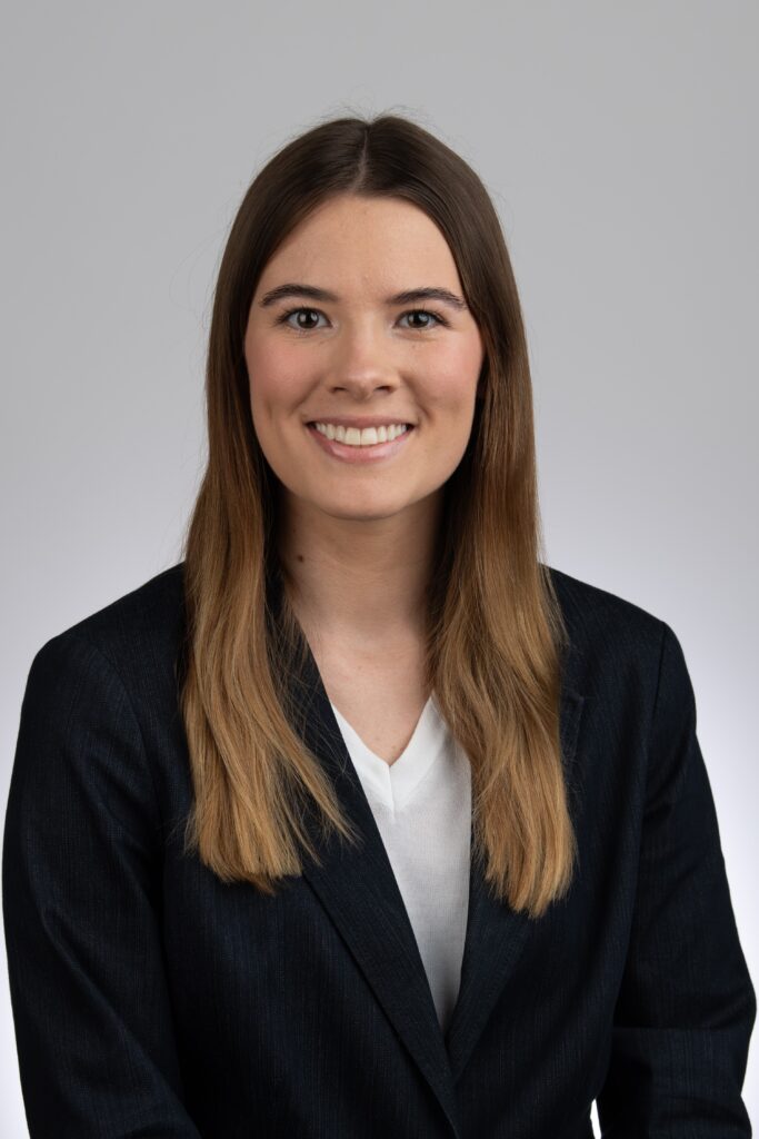Alexandra Hart headshot